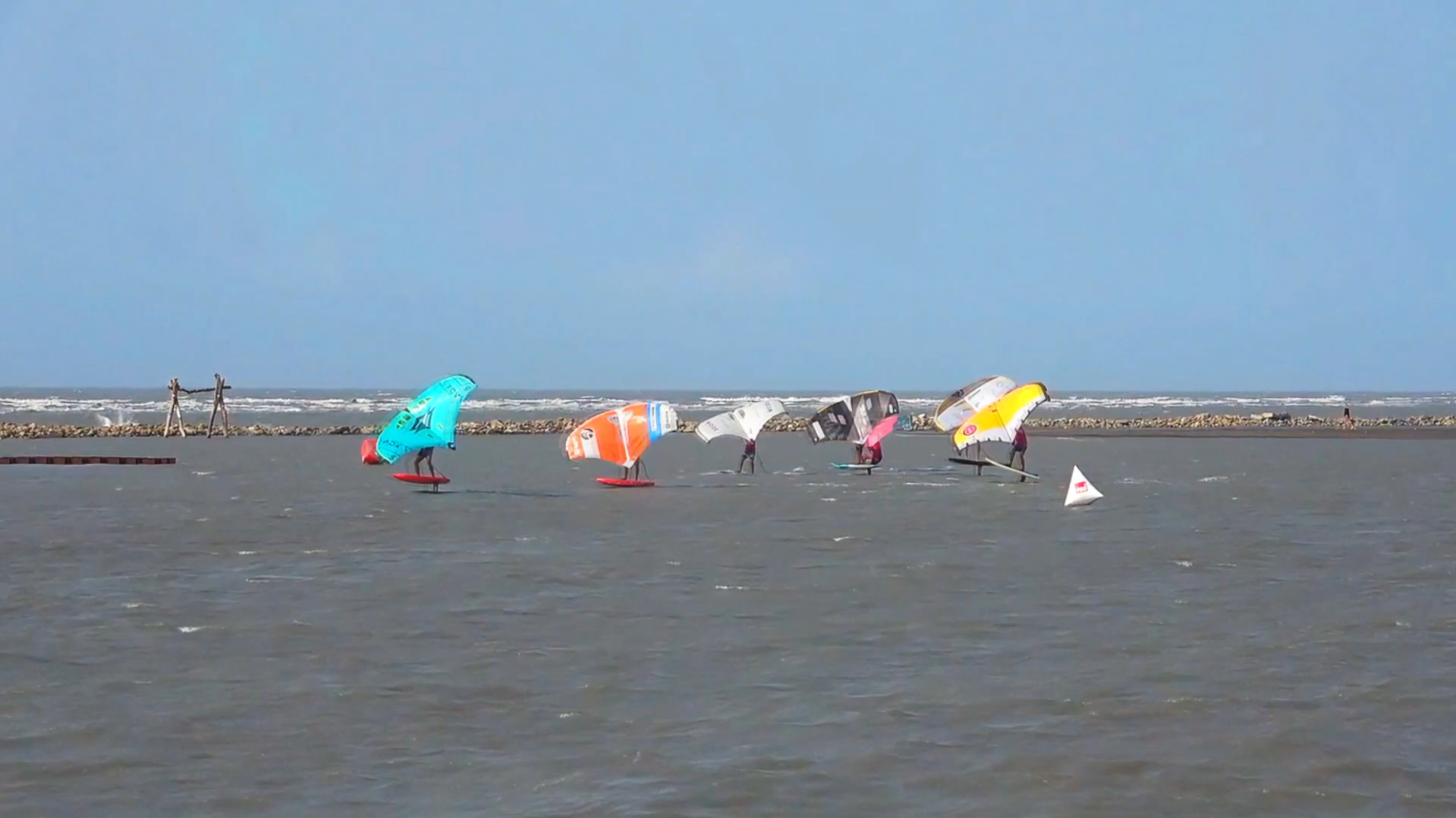 雲林風箏衝浪賽　極限水運走向大眾